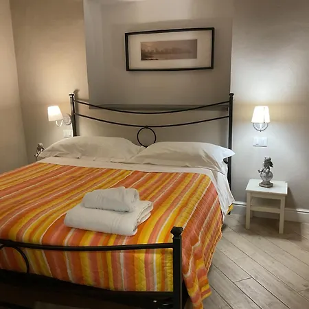 Zero Coach Apartment