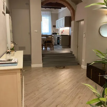 Zero Coach Apartment